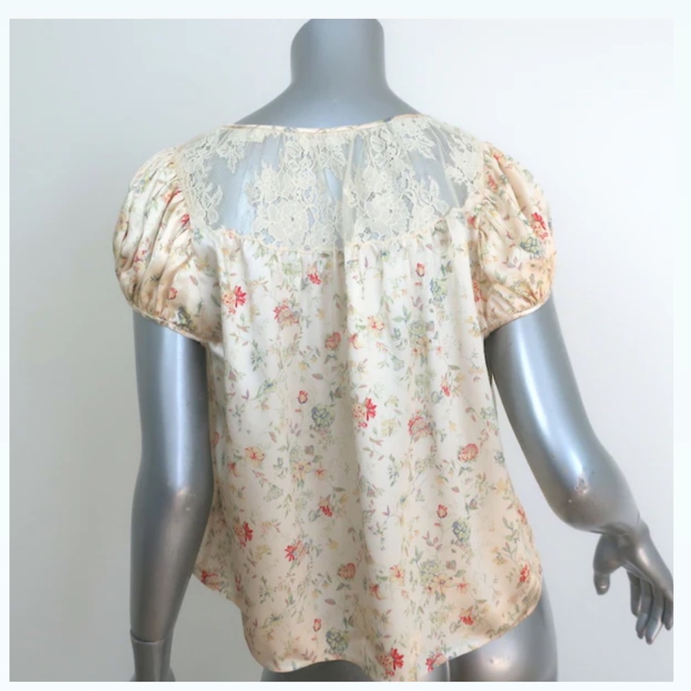 Doen Camri Floral Silk Top - Picture 8 of 9
